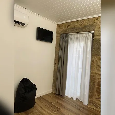 Depende * فيلاغارثيا دي أروزا
